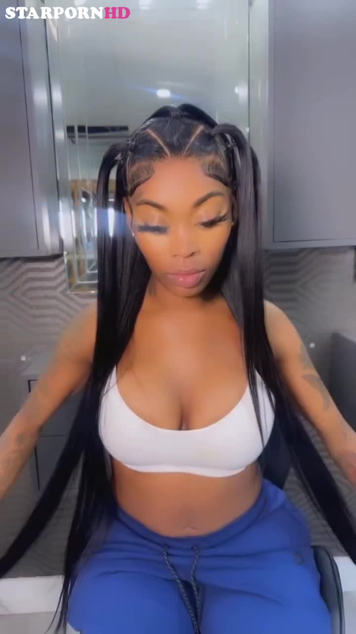 Asian Doll Show off Big Boobs Booty!!