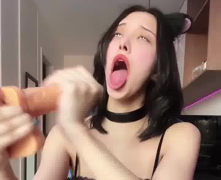Voulezj Onlyfans Leaked with Dildo She so